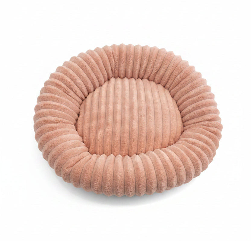 Small round pink pet bed  